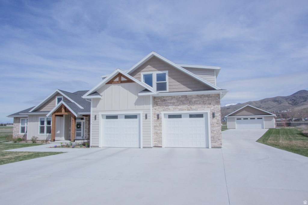 151 W 525 N Hyde Park, UT 84318