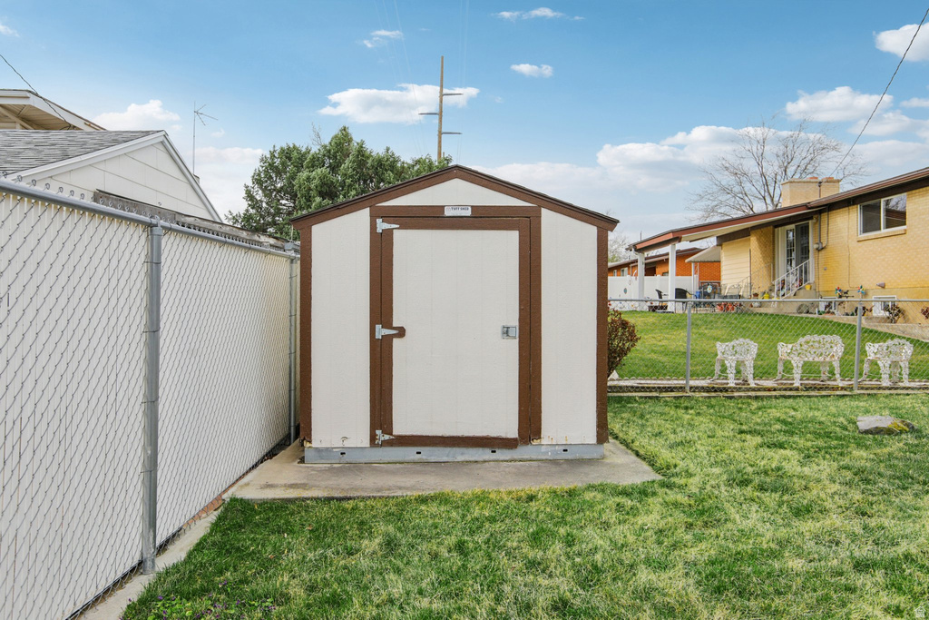 4816 S 525 W Riverdale, UT 84405