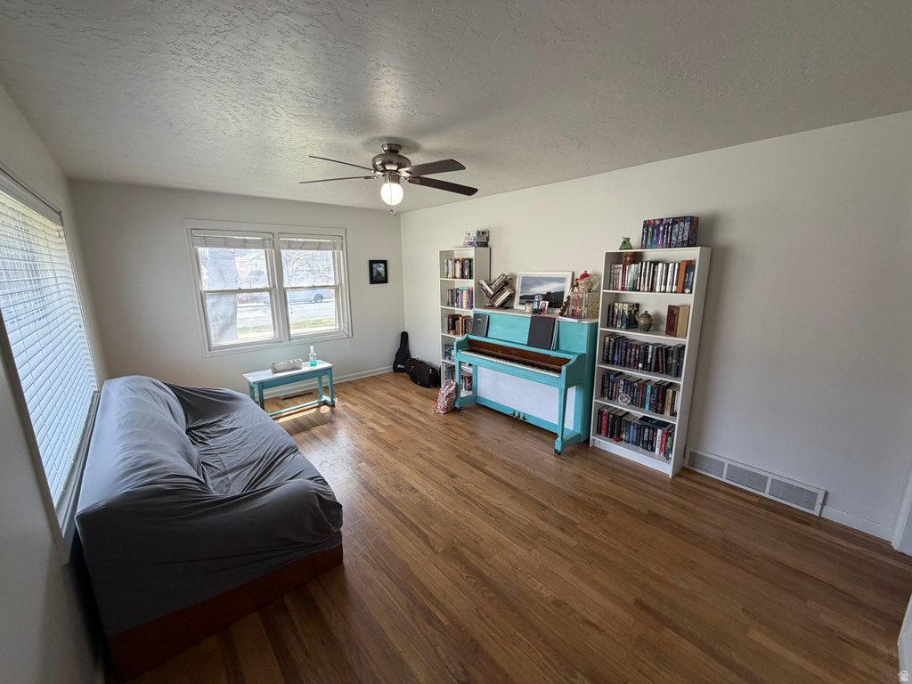 909 EVERGREEN DR Logan, UT 84321