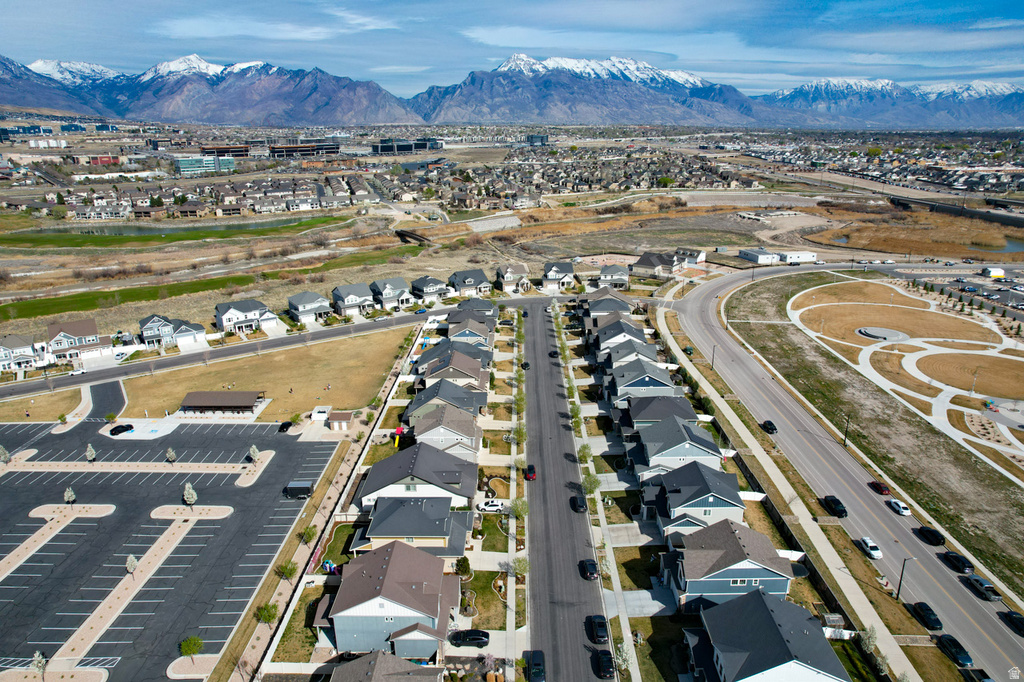 3062 W 2400 N Lehi, UT 84048