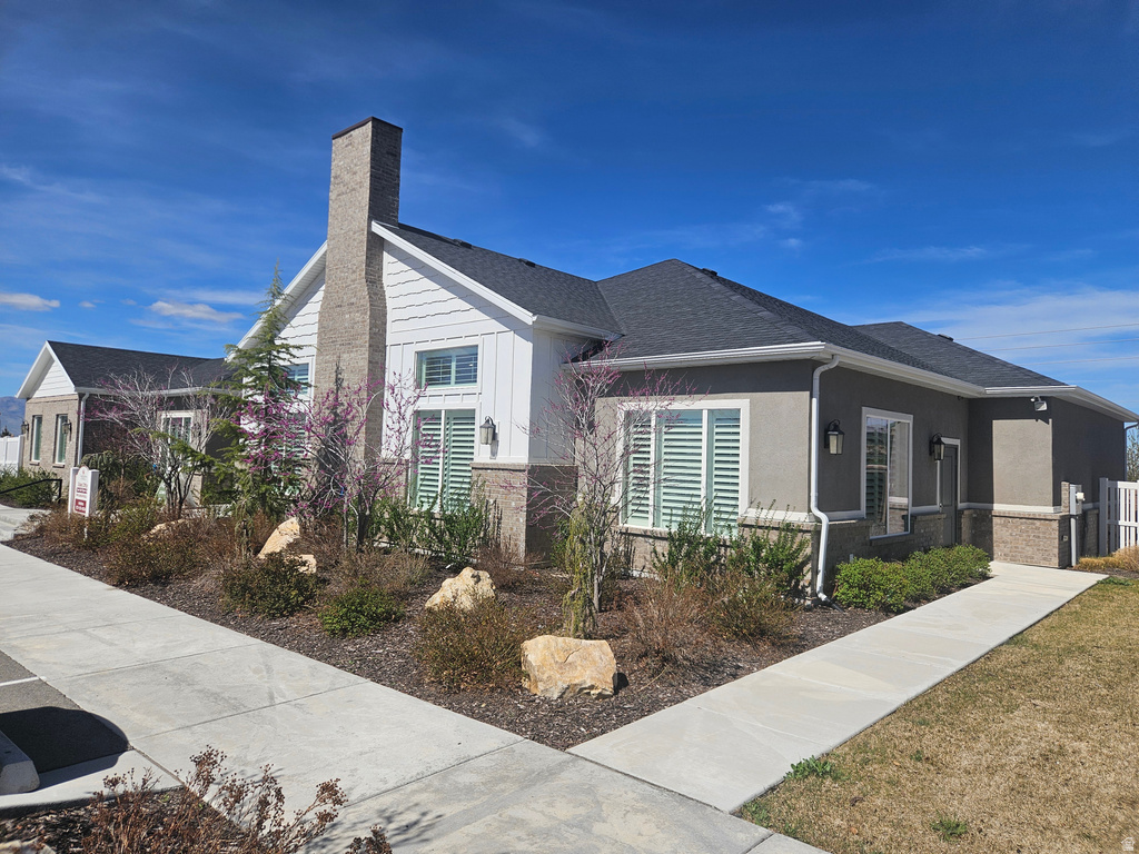 832 N 250 ST #B Tooele, UT 84074