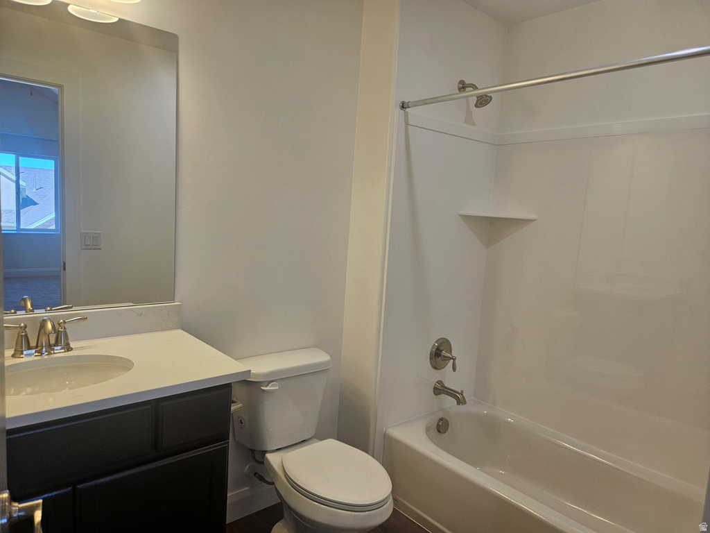 832 N 250 ST #B Tooele, UT 84074