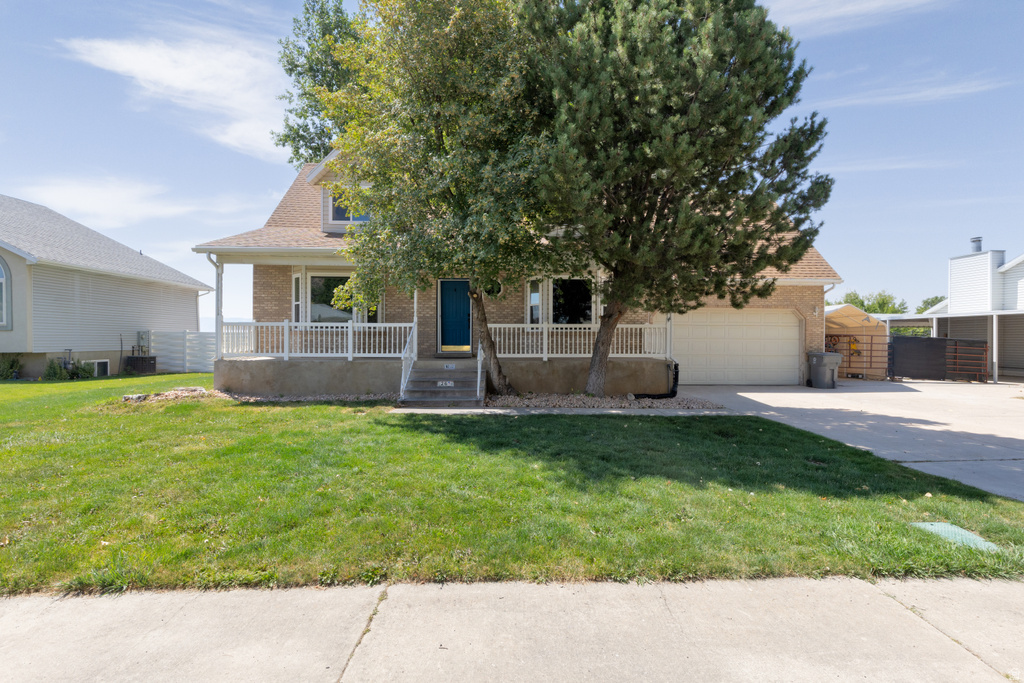 26 S 1185 E Pleasant Grove, UT 84062
