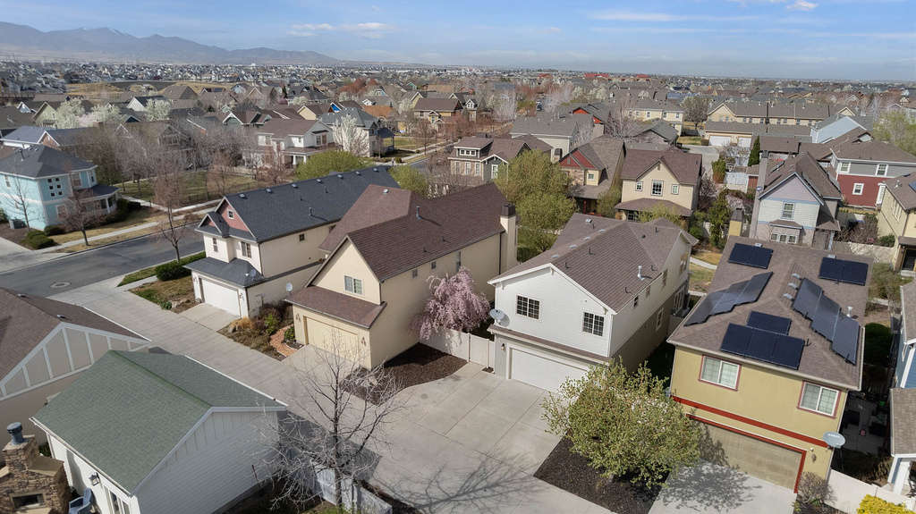 11097 S TOPVIEW RD South Jordan, UT 84009