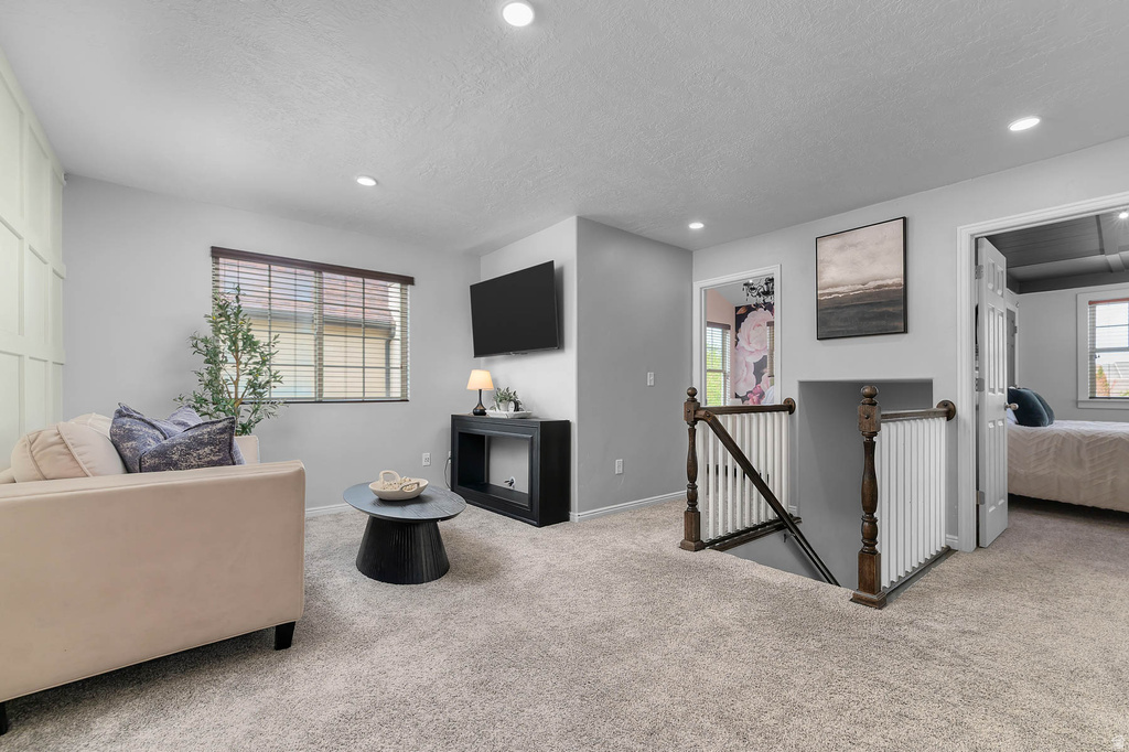 11097 S TOPVIEW RD South Jordan, UT 84009