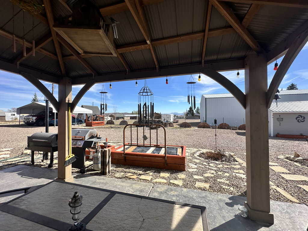 175 S LOUBAR RD Manila, UT 84046