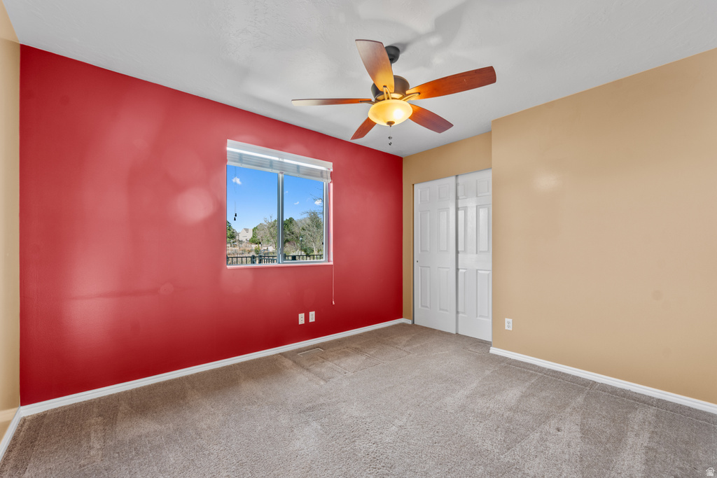 1447 E EDGECLIFF DR Sandy, UT 84092