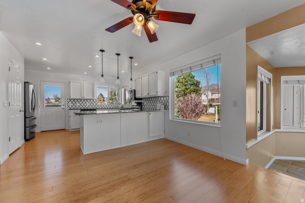 1447 E EDGECLIFF DR Sandy, UT 84092