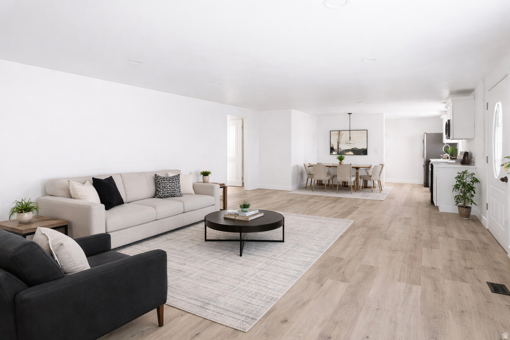 372 N OVERLAND Tooele, UT 84074