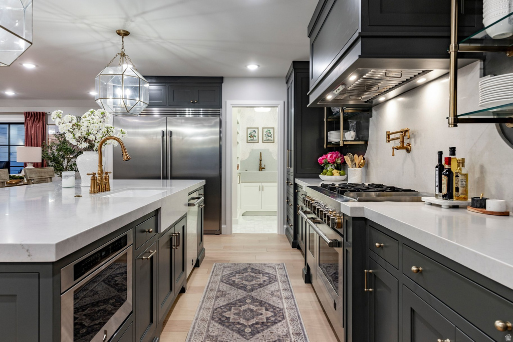 4605 S LEDGEMONT DR Salt Lake City, UT 84124