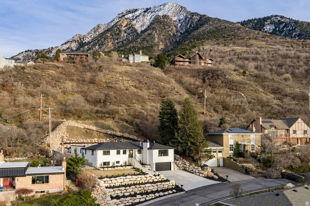 4605 S LEDGEMONT DR Salt Lake City, UT 84124