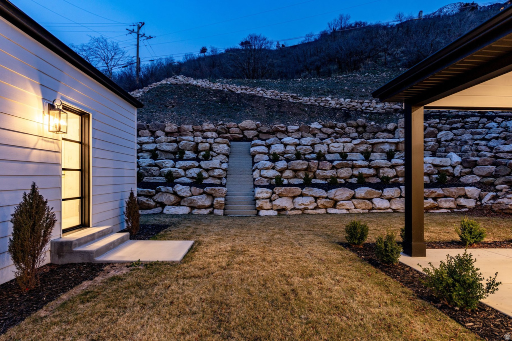 4605 S LEDGEMONT DR Salt Lake City, UT 84124