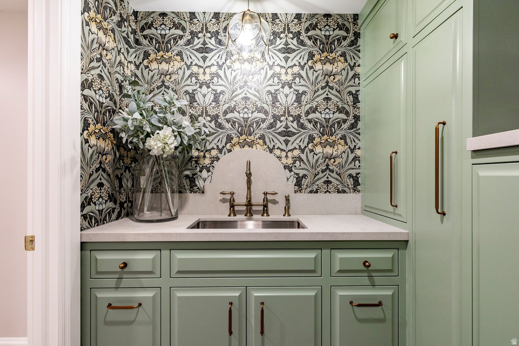 4605 S LEDGEMONT DR Salt Lake City, UT 84124