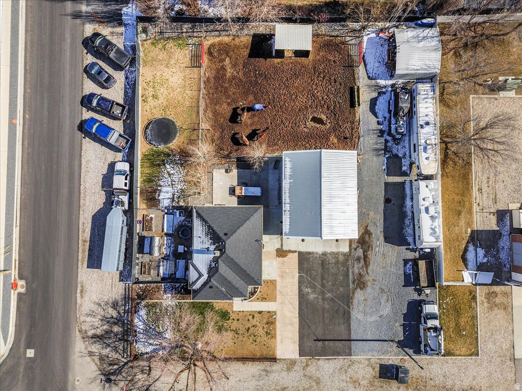 4608 S 6300 W Hooper, UT 84315