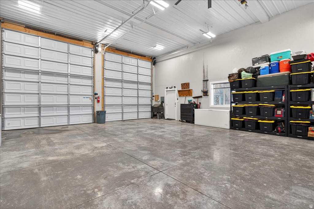 4608 S 6300 W Hooper, UT 84315