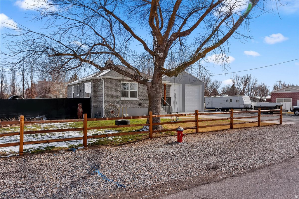 4608 S 6300 W Hooper, UT 84315