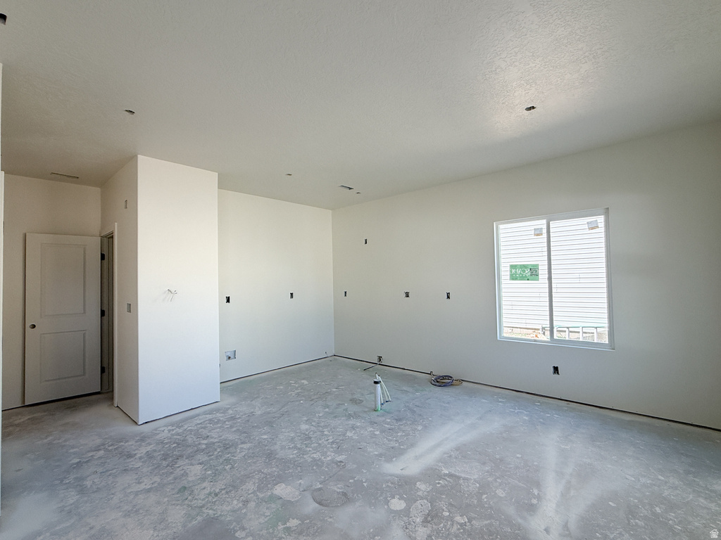 68 CEDAR LN Malad City, ID 83252