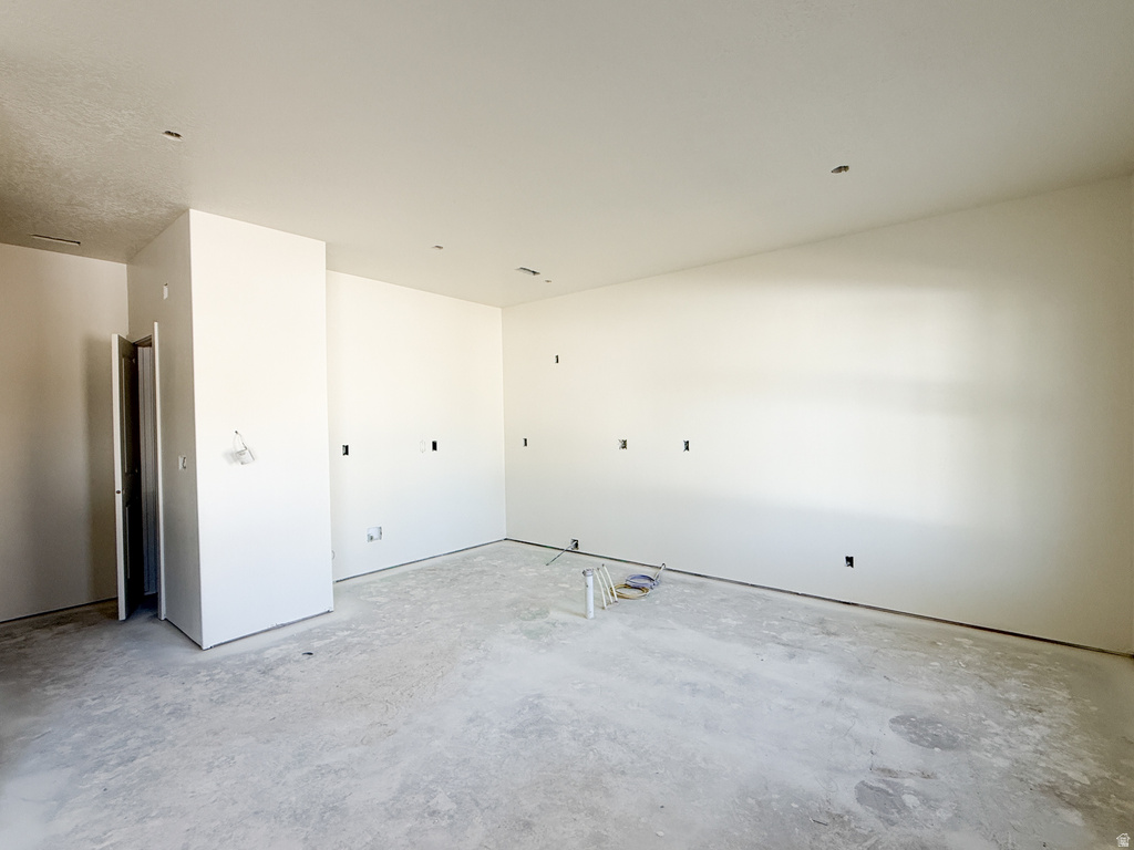 70 CEDAR LN Malad City, ID 83252