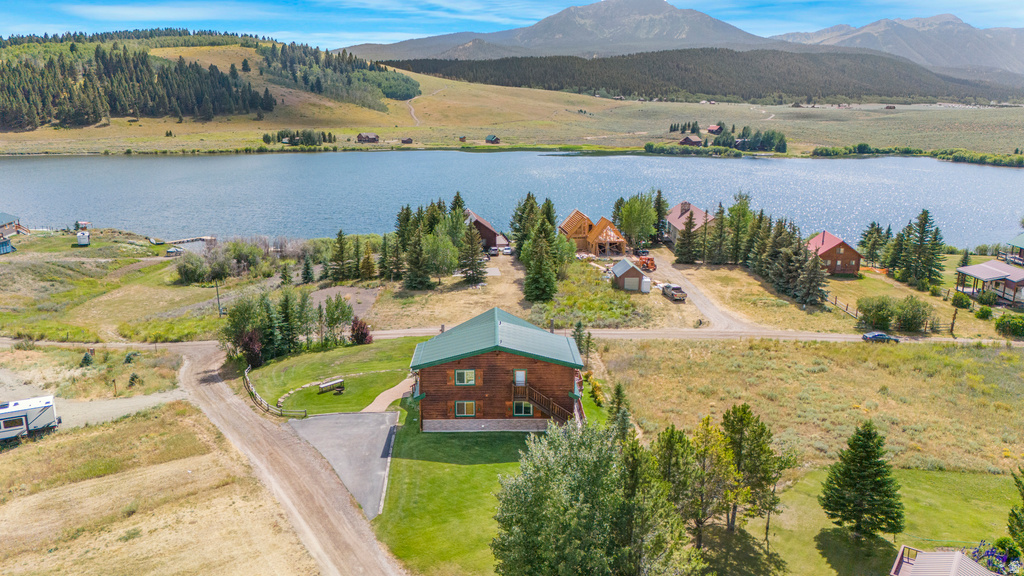 5085 TRUMPETER RD Island Park, ID 83429