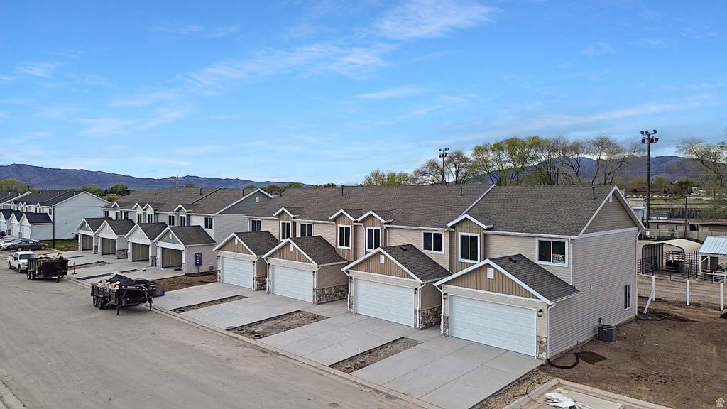 72 CEDAR LN Malad City, ID 83252