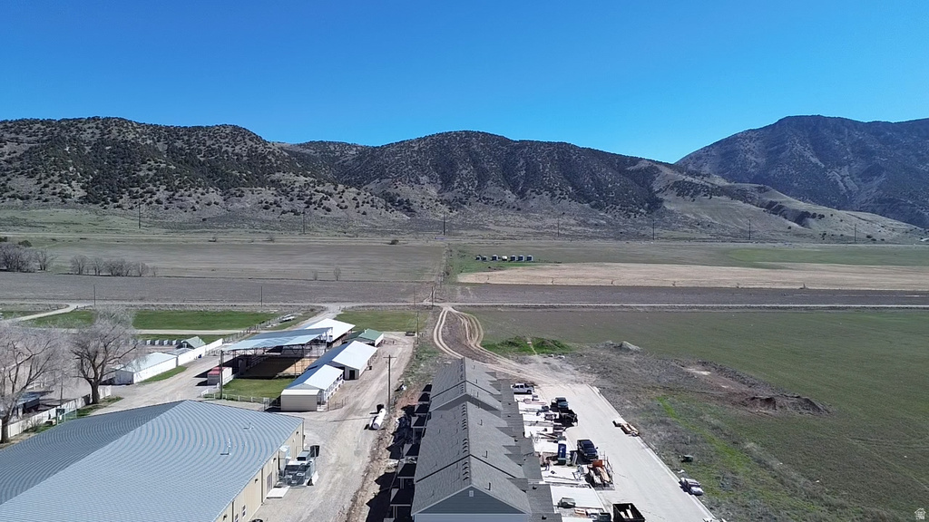 72 CEDAR LN Malad City, ID 83252