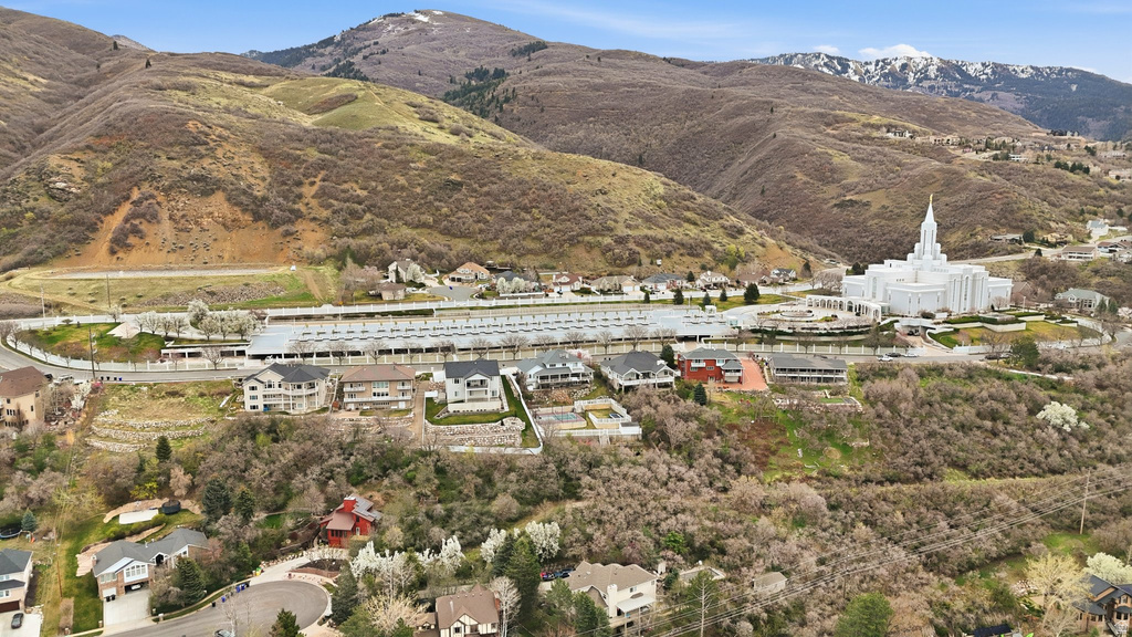 331 S 1550 E Bountiful, UT 84010