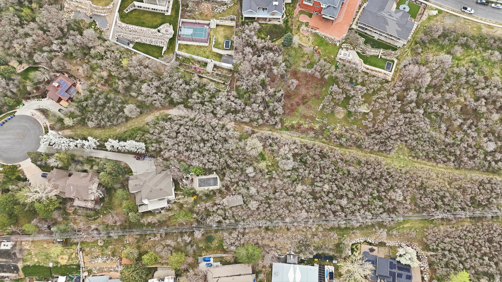 331 S 1550 E Bountiful, UT 84010