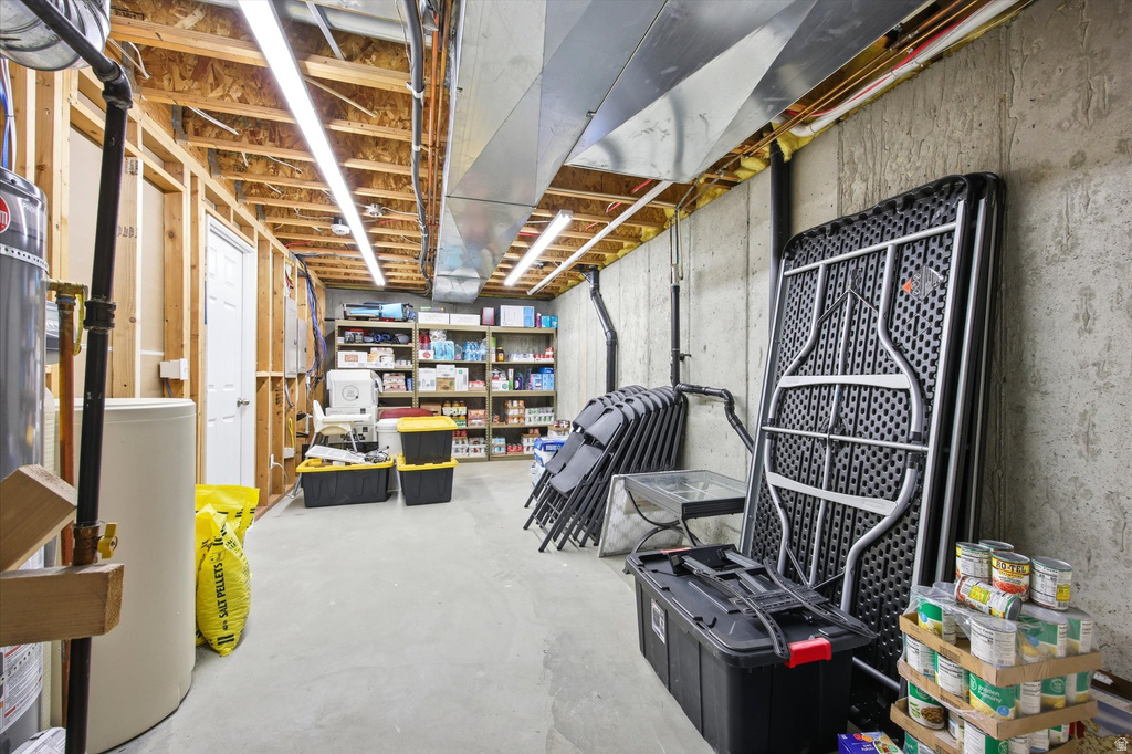 1854 W 75 S Kaysville, UT 84037