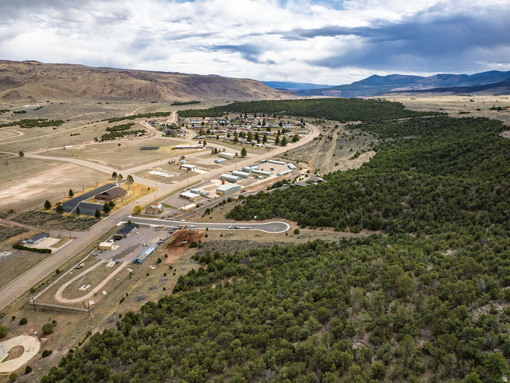 102  KESTREL CIR Dutch John, UT 84023