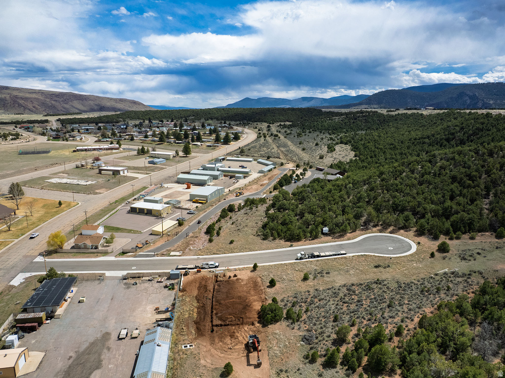 102  KESTREL CIR Dutch John, UT 84023