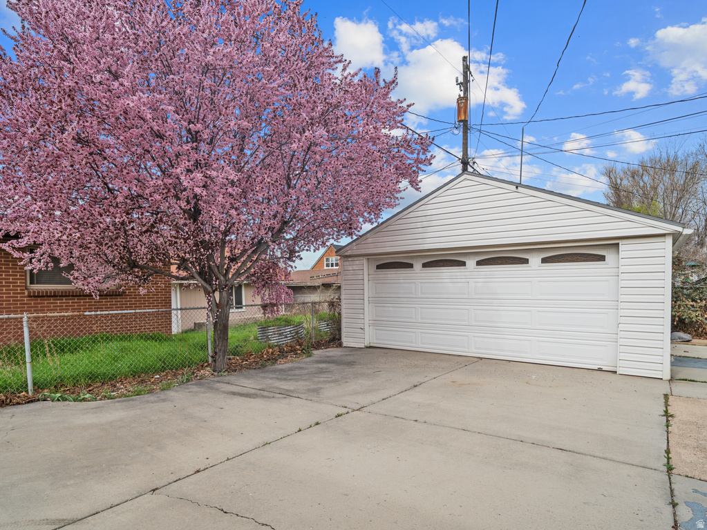 882 FRANKLIN ST Ogden, UT 84403