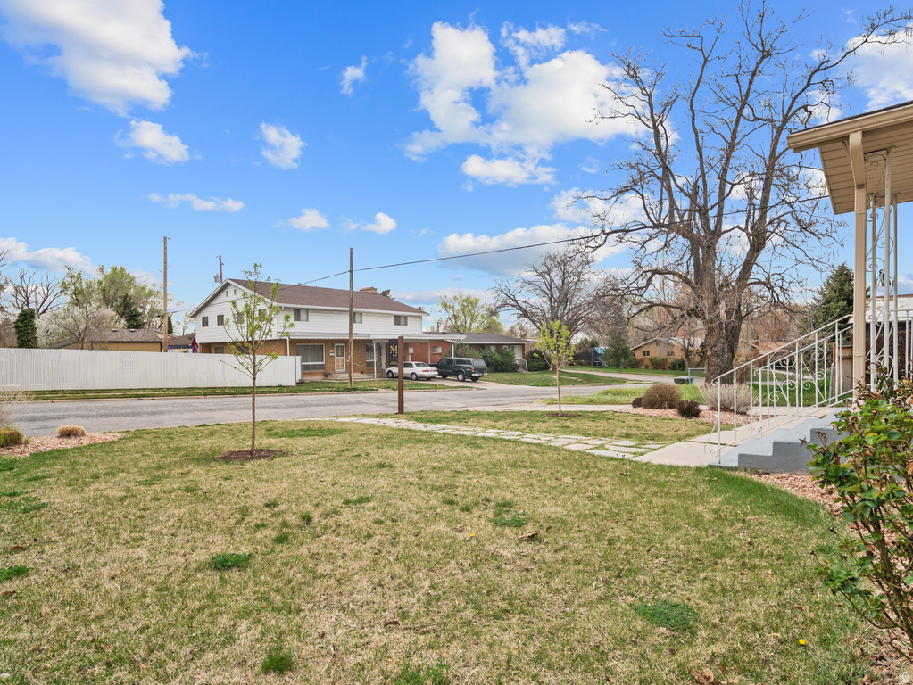 882 FRANKLIN ST Ogden, UT 84403