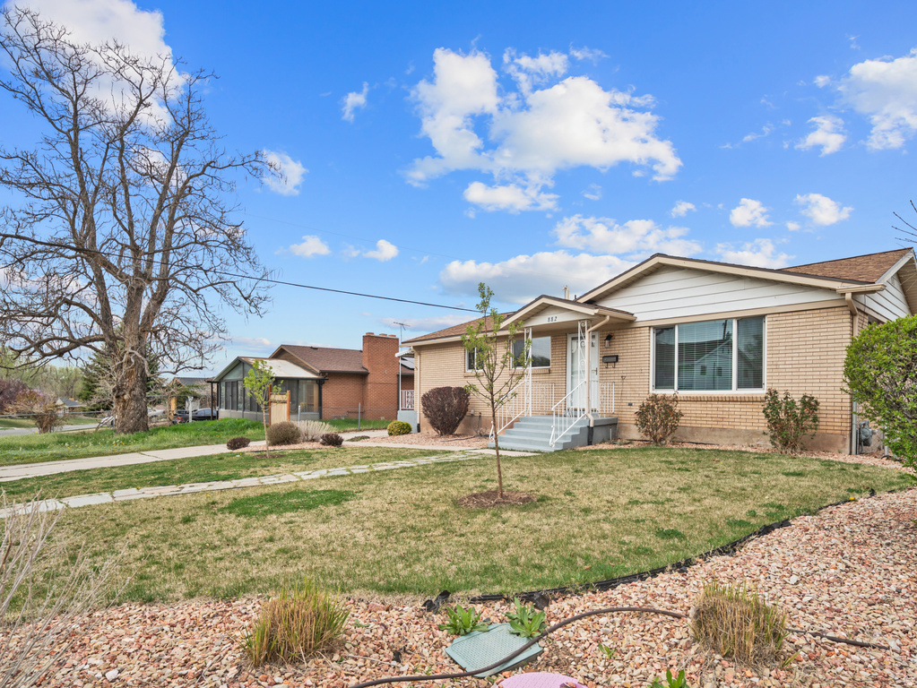 882 FRANKLIN ST Ogden, UT 84403
