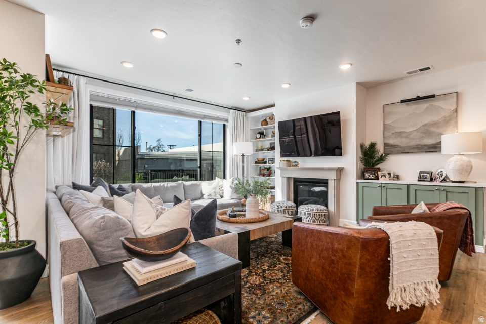 2240 E LANEY AVE #105 Holladay, UT 84117