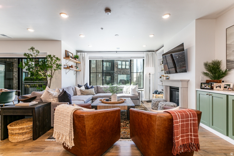 2240 E LANEY AVE #105 Holladay, UT 84117