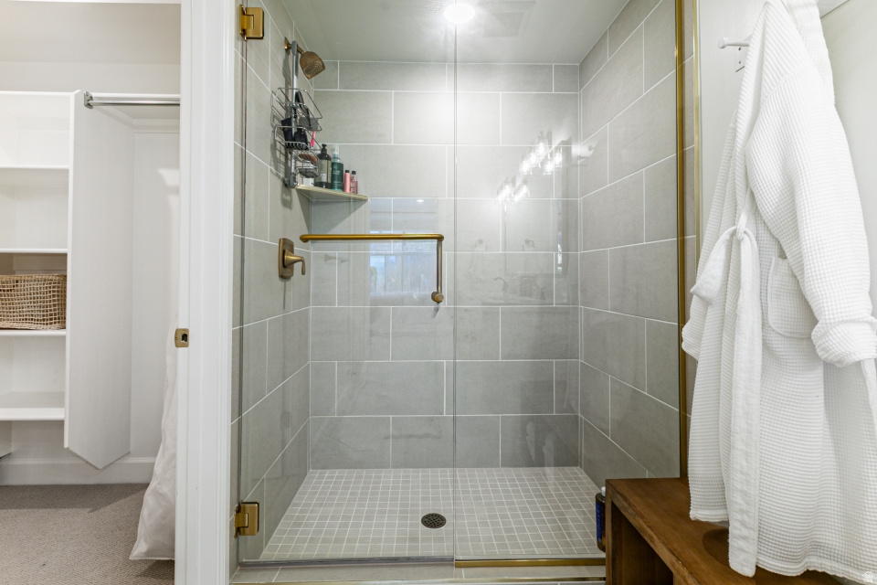 2240 E LANEY AVE #105 Holladay, UT 84117