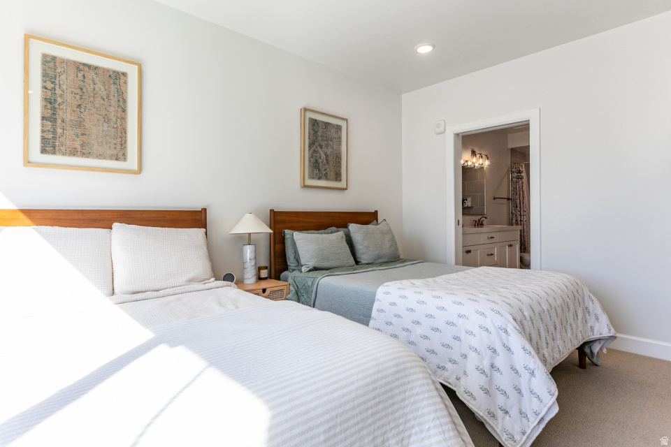 2240 E LANEY AVE #105 Holladay, UT 84117