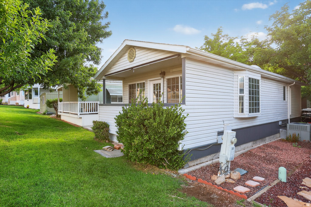 24 COTTONWOOD LN Hurricane, UT 84737