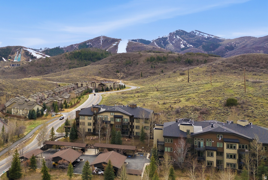 6605 OVERLAND DR #301 Park City, UT 84098