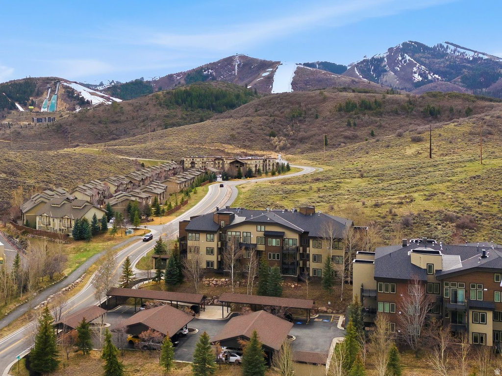 6605 OVERLAND DR #301 Park City, UT 84098