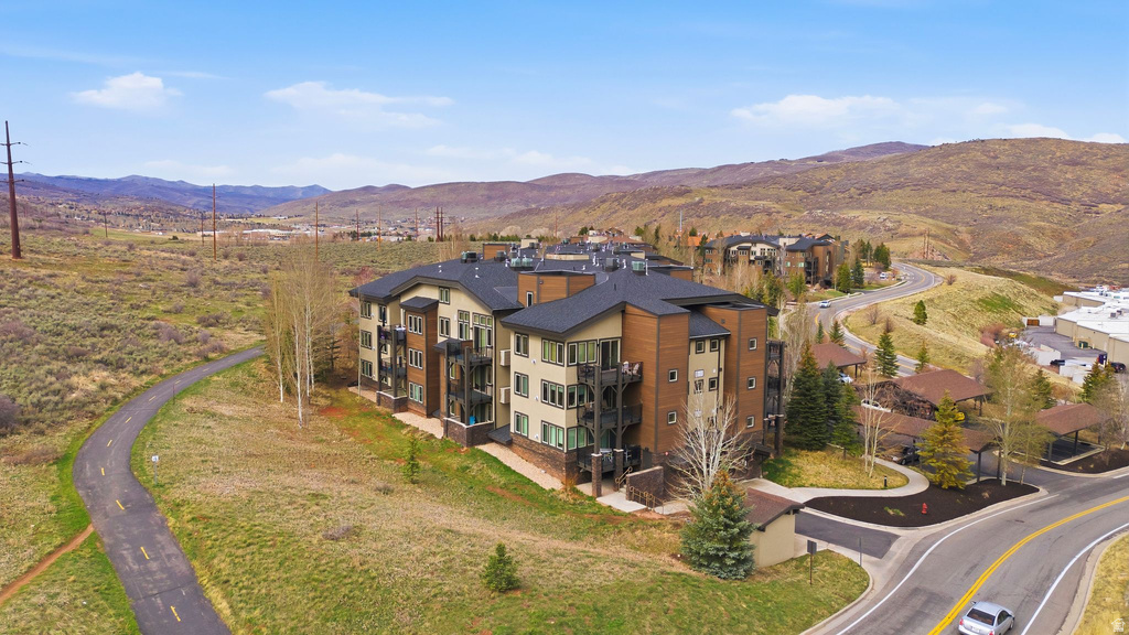 6605 OVERLAND DR #301 Park City, UT 84098