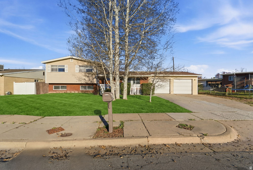 929 AMETHYST ST Layton, UT 84041