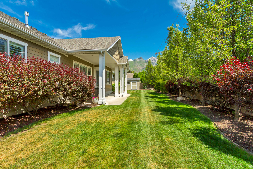 2420 E Royal Pine Cv — photo 49