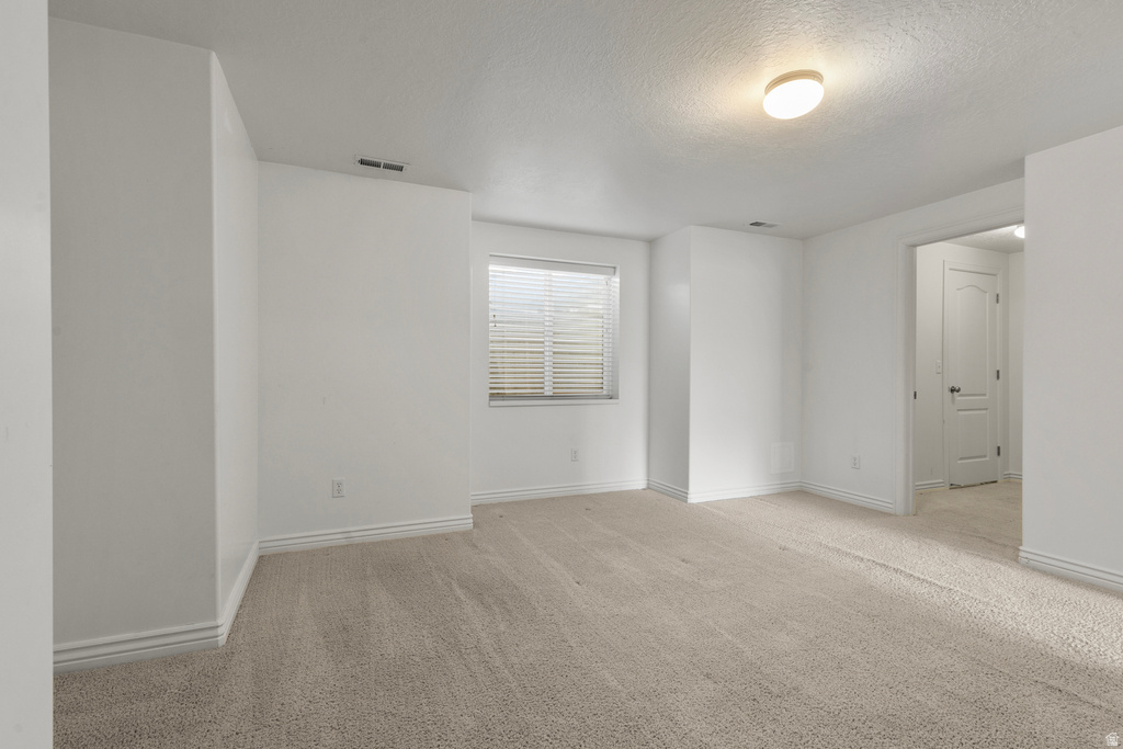 679 E CLEARWATER DR Layton, UT 84041