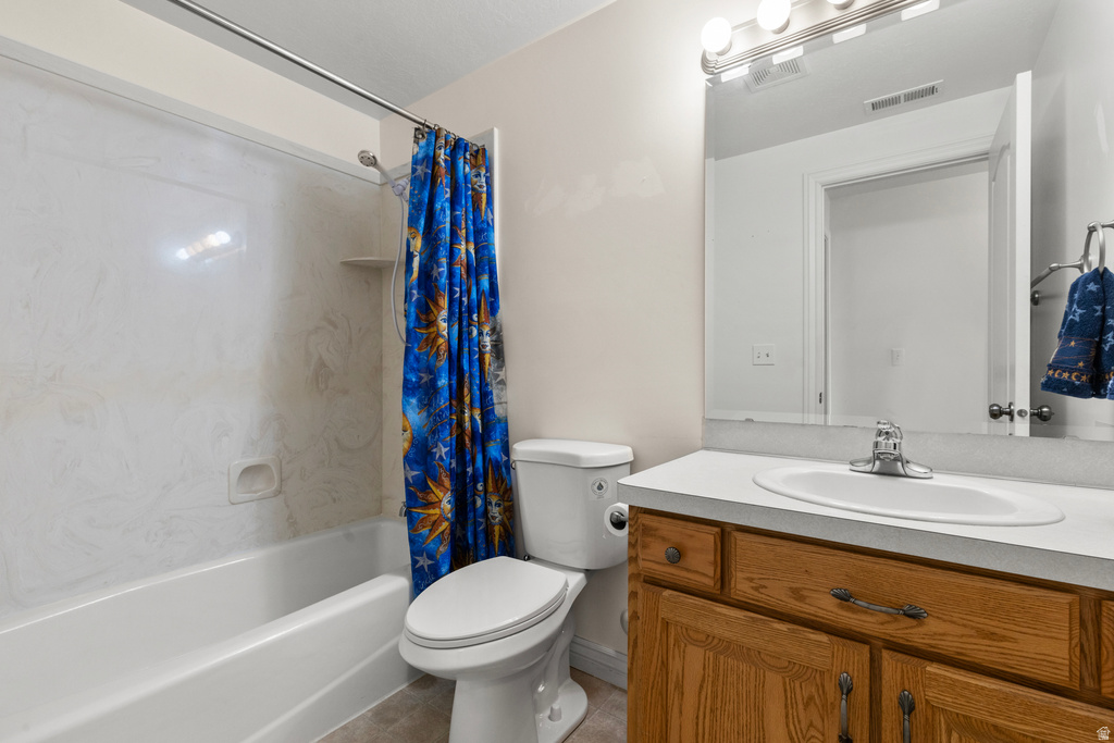 679 E CLEARWATER DR Layton, UT 84041