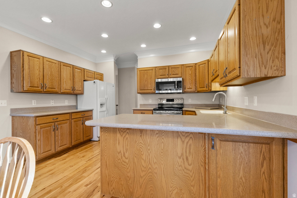 679 E CLEARWATER DR Layton, UT 84041