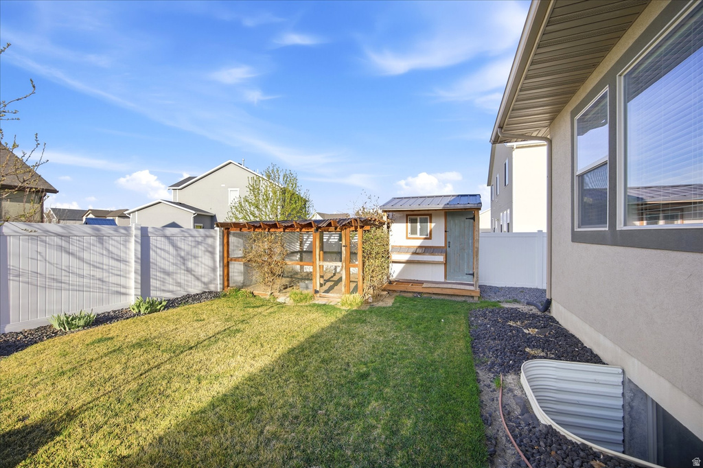 66 E SCHOOL HOUSE RD Saratoga Springs, UT 84045