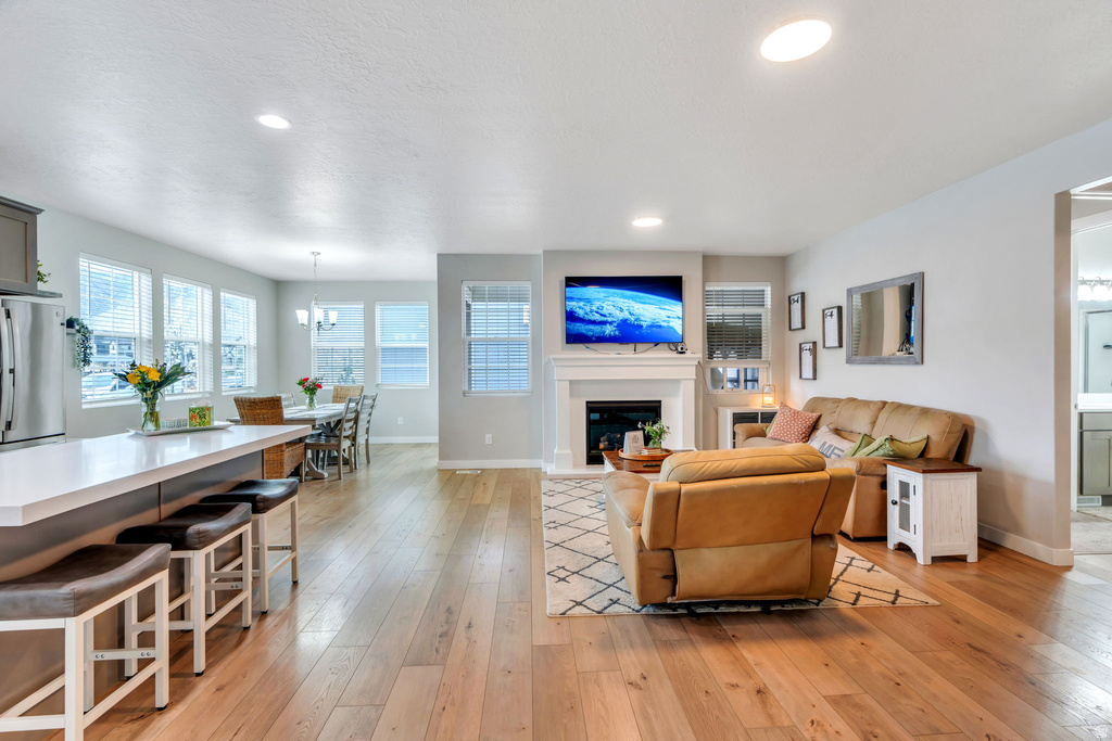 9874 N BEDFORD CT Highland, UT 84003