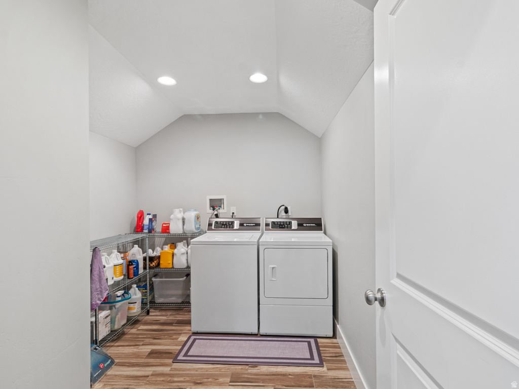 2558 MOUNTAIN GLEN RD Erda, UT 84074