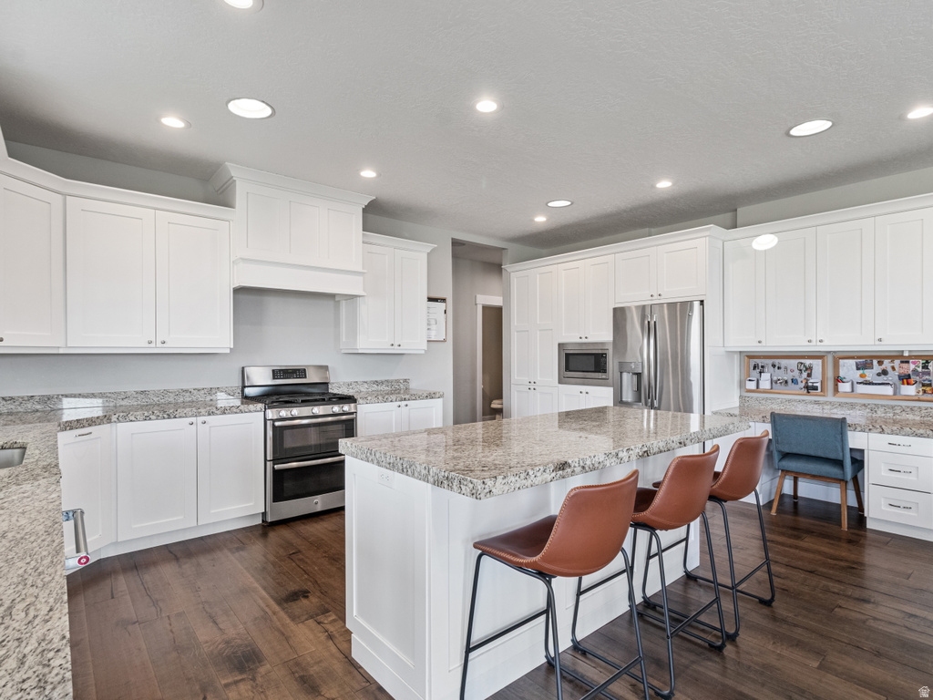 2558 MOUNTAIN GLEN RD Erda, UT 84074